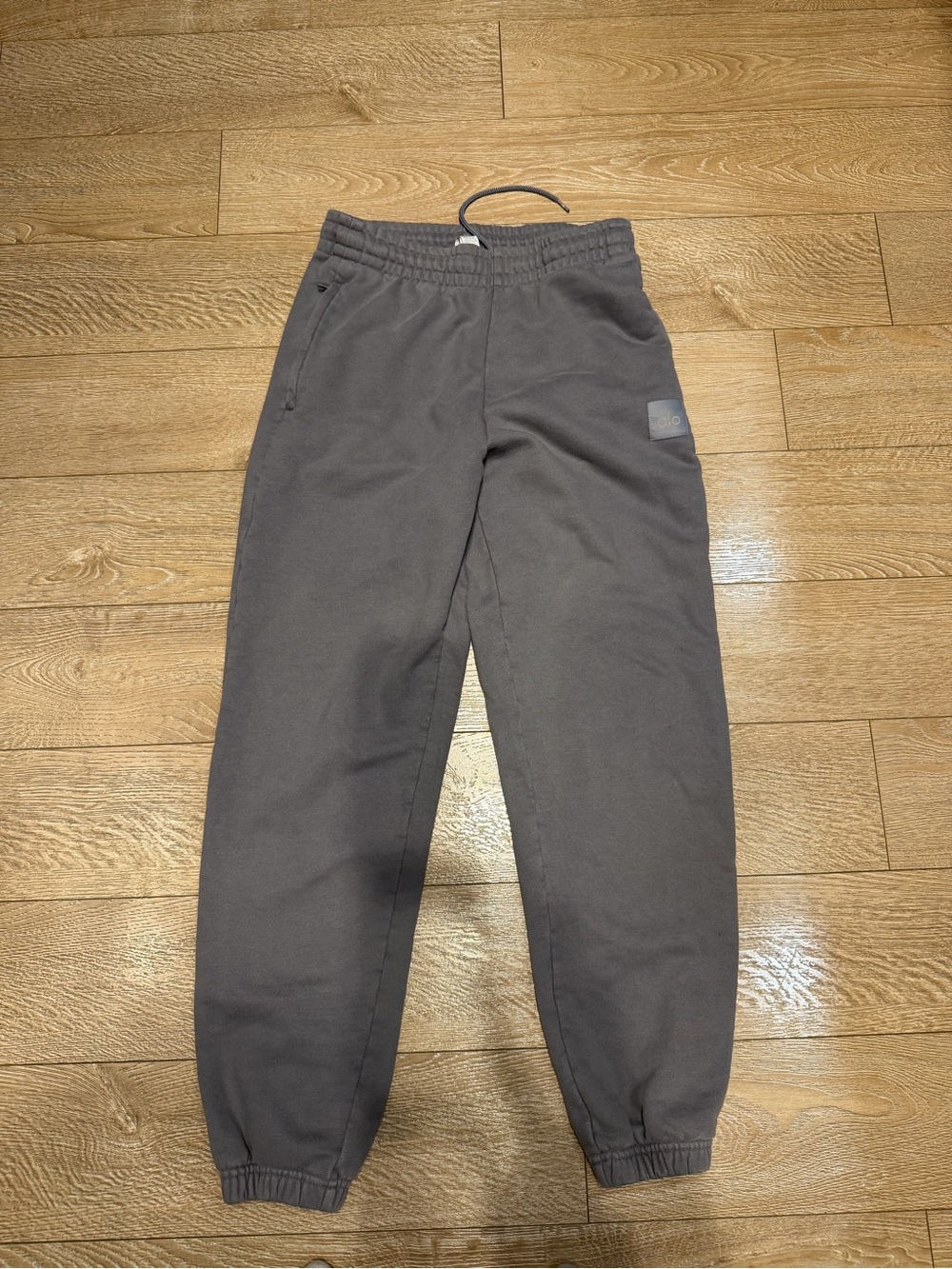 Alo Yoga X-Small Grey Joggers. 🖤⚡️
